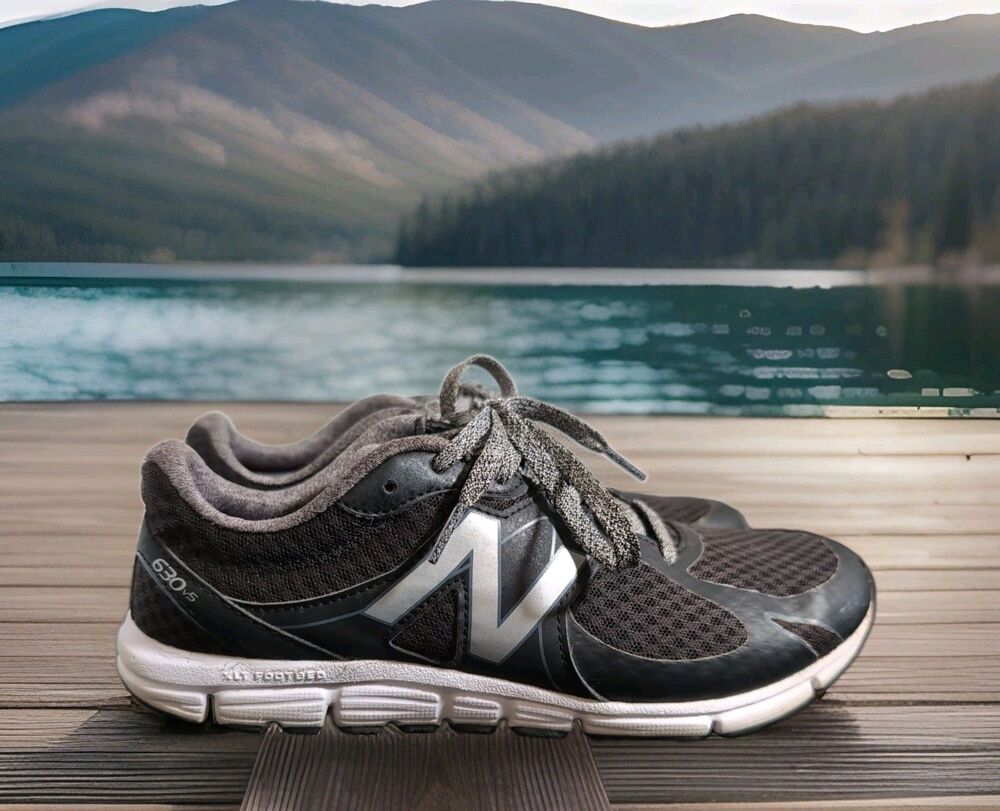 NEW BALANCE 630 WOMEN'S SIZE 8 SNEAKERS v5 BLACK GUC